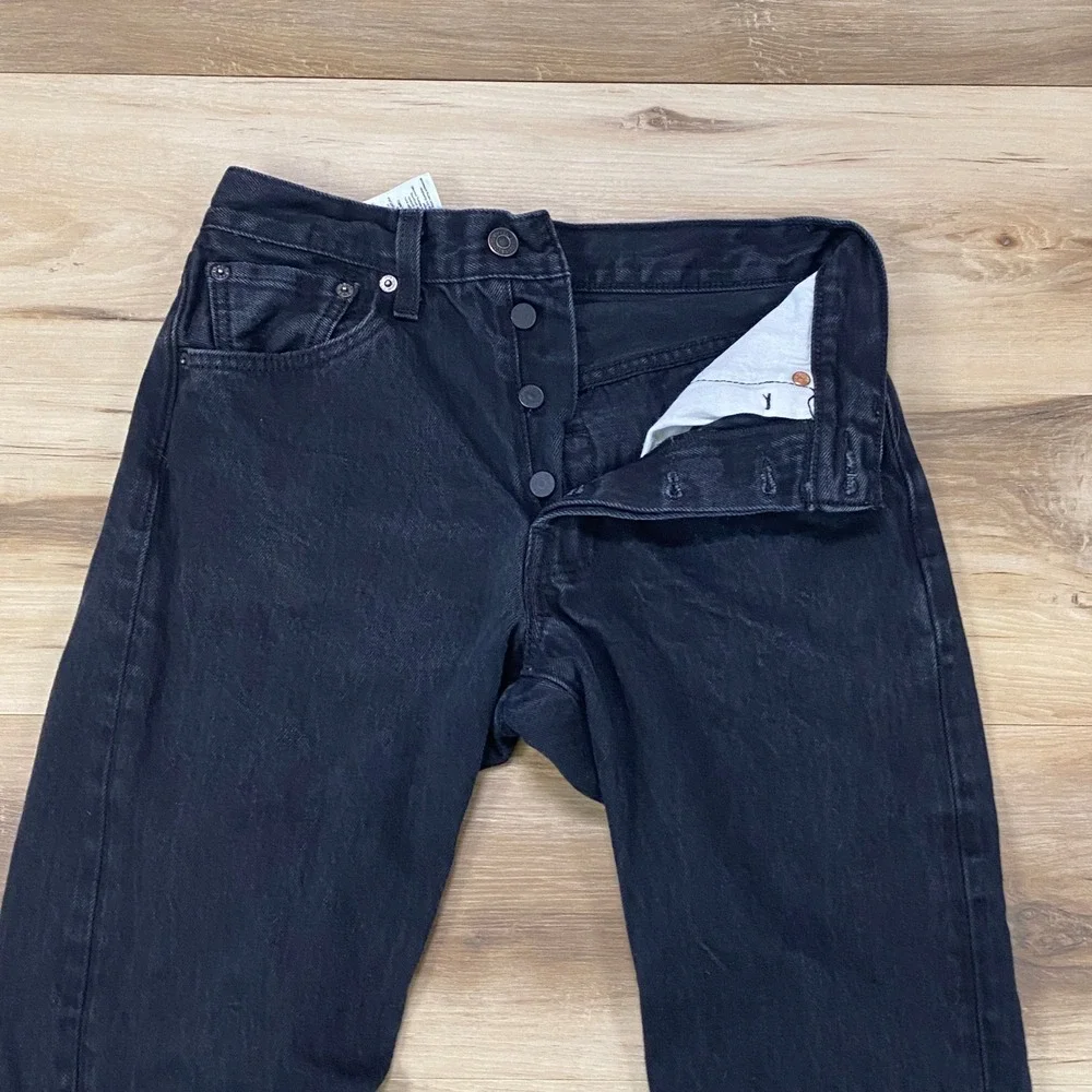 Levi's 501 Jeans Size 28x28 Straight Leg 100% Cotton Black Denim Mens